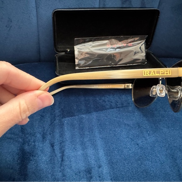 Ralph Lauren Gold Aviator Sunglasses - Picture 4 of 5